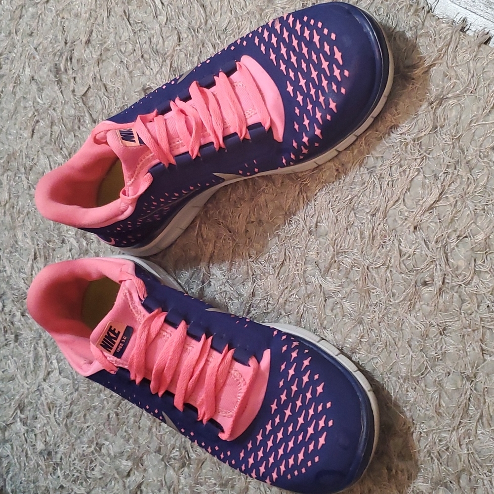 Retro Nike Free sneakers